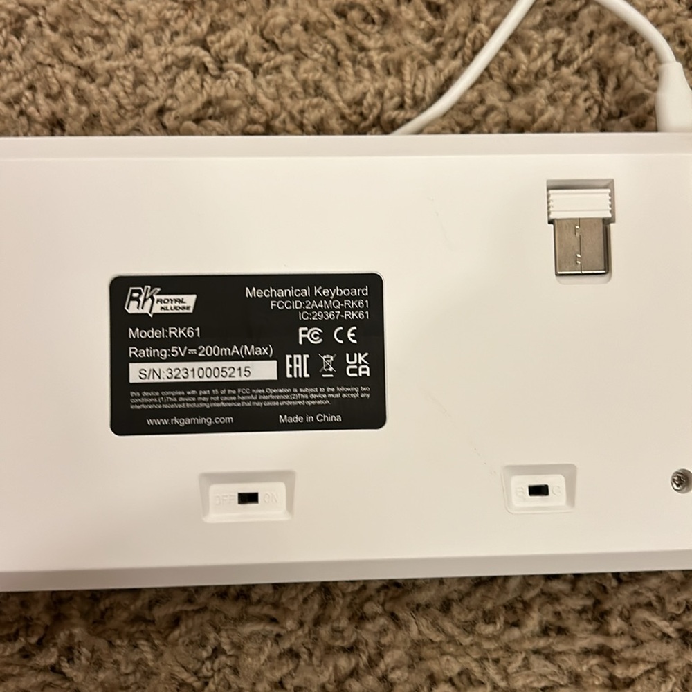 Royal Kludge RK61 keyboard - Picture 3 of 3